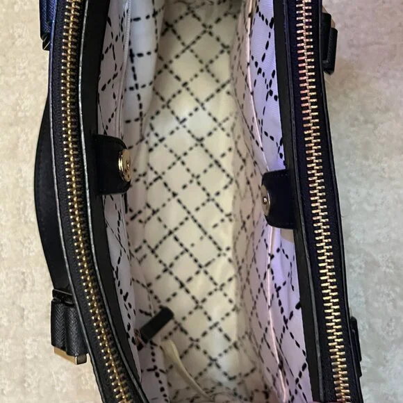 Kate Spade black leather purse - Picture 7 of 7